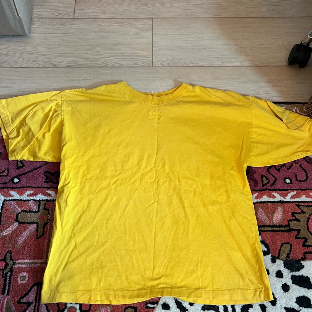 Mustard yellow boxy T
